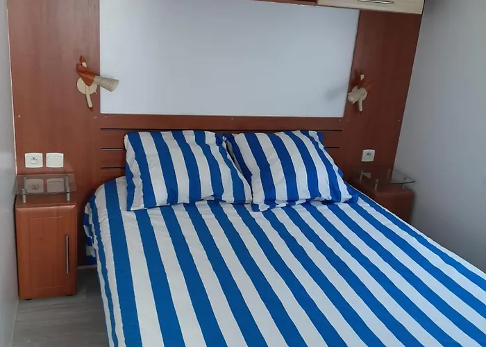 Ayguade مكان تخييم Hyères