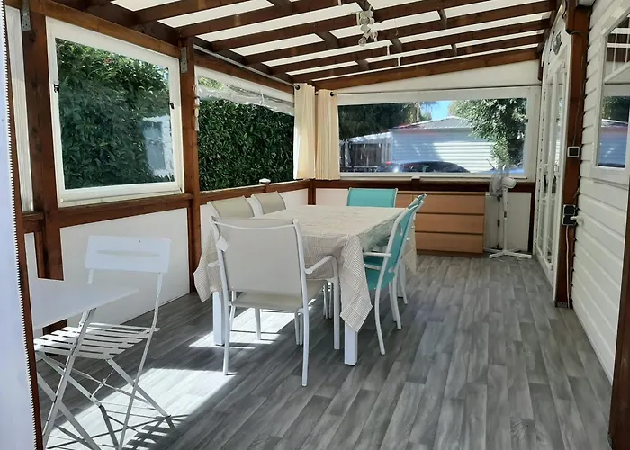Bungalow Tout Confort Camping Proche Mer Campsite Hyeres